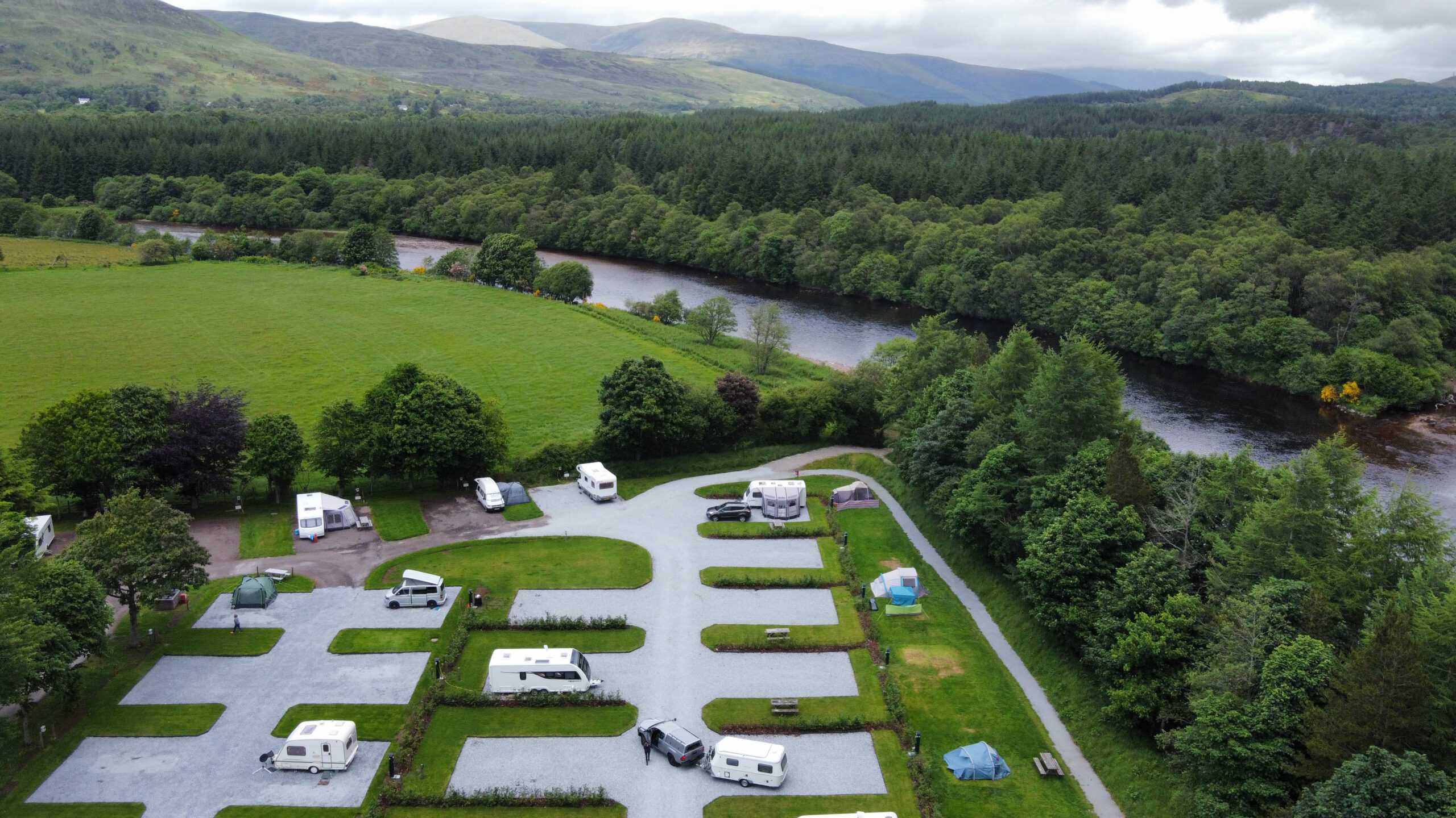 Caravan and motorhome pitches Scottish Highlands
